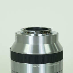 SONY E18-200mm F3.5-6.3 OSS SEL18200