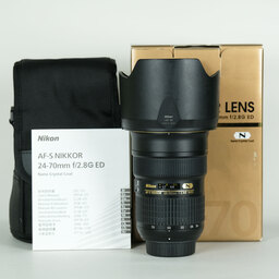 Nikon AF-S NIKKOR 24-70mm f/2.8G ED Nikon AF-S NIKKOR 24-70mm f/2.8G ED