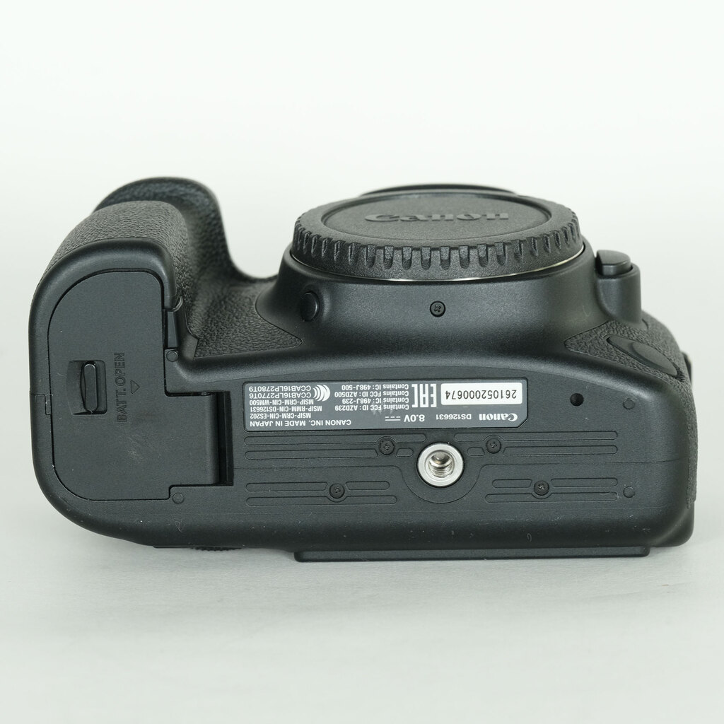 Canon EOS 6D Mark II