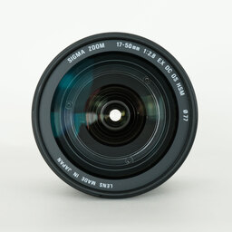 SIGMA 17-50mm F2.8 EX DC OS HSM (キヤノンEF用)