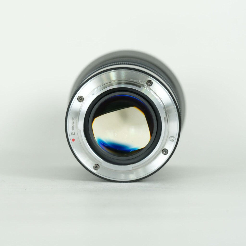 SIRUI 24mm F2.8 Anamorphic [ソニーE用]の出品 | ONE SCENE（ワンシーン）
