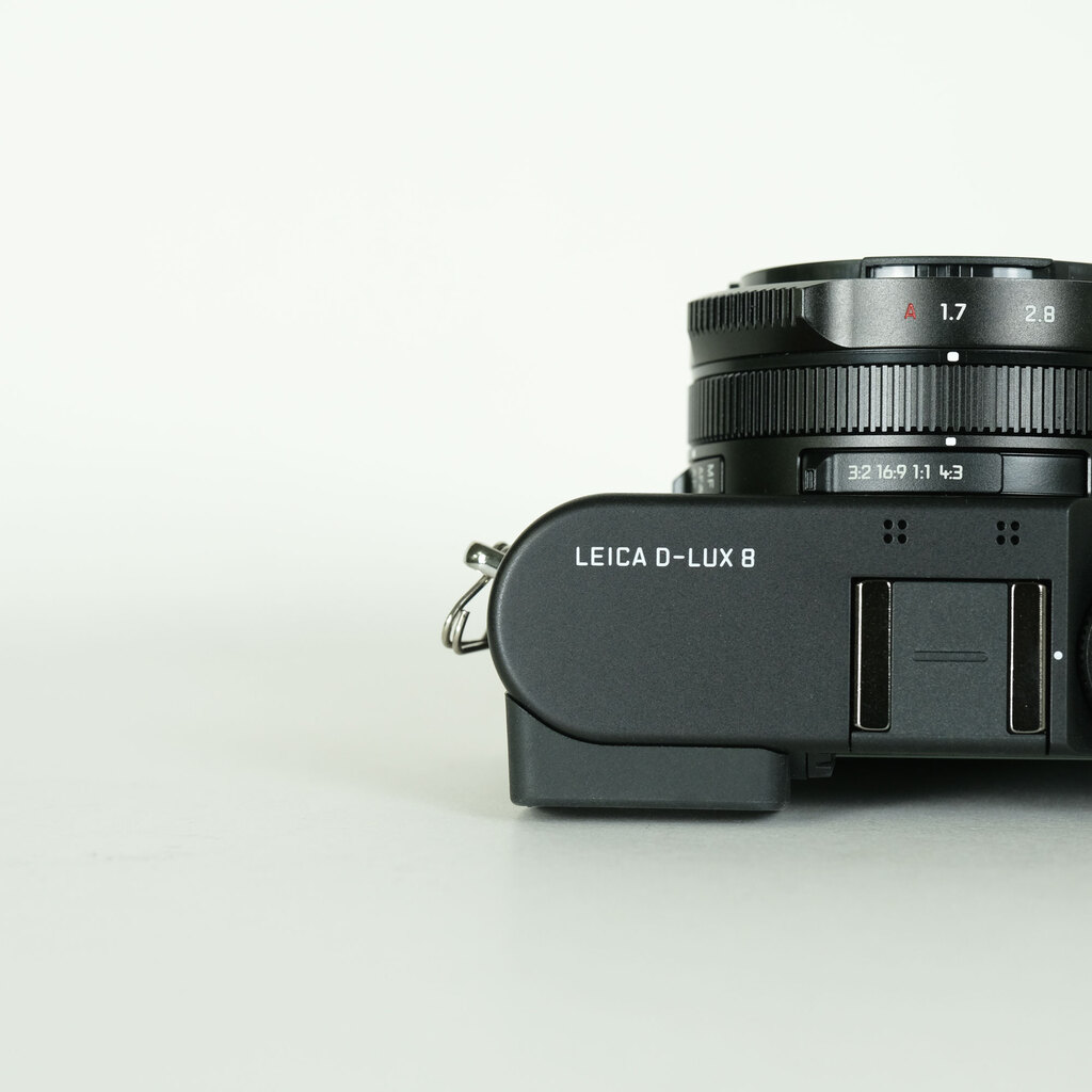 Leica D-LUX8