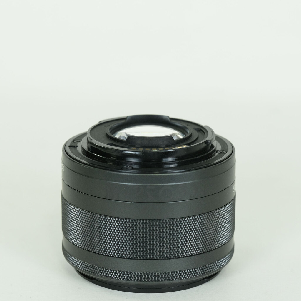 Canon EF-M15-45mm F3.5-6.3 IS STM