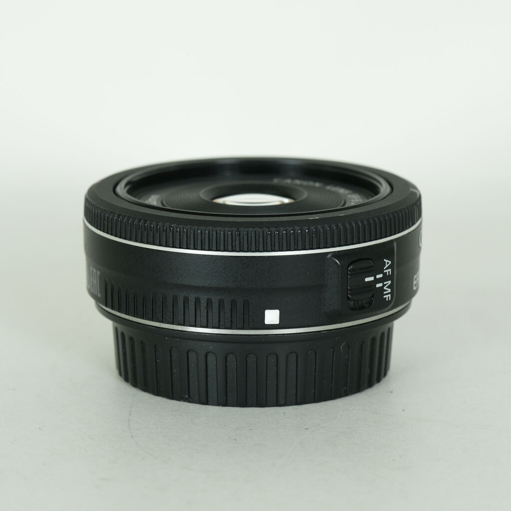 Canon EF-S24mm F2.8 STM Canon EF-S24mm F2.8 STM