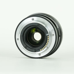 SONY FE 40mm F2.5 G SEL40F25Gの出品 | ONE SCENE（ワンシーン）
