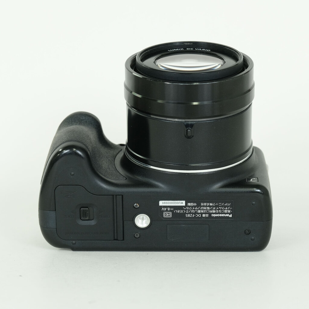 Panasonic LUMIX DC-FZ85