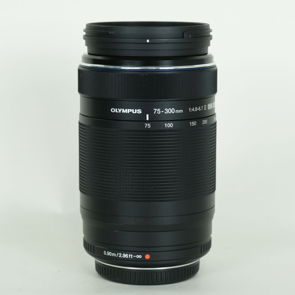 OLYMPUS M.ZUIKO DIGITAL ED 75-300mm F4.8-6.7 II