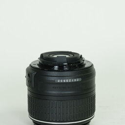 Nikon AF-S DX NIKKOR 18-55mm f3.5-5.6G VR II