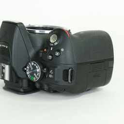 Nikon D5300