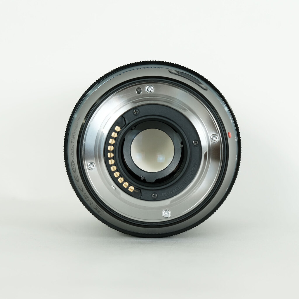 OLYMPUS M.ZUIKO DIGITAL ED 12-40mm F2.8 PRO II OLYMPUS M.ZUIKO DIGITAL ED 12-40mm F2.8 PRO II