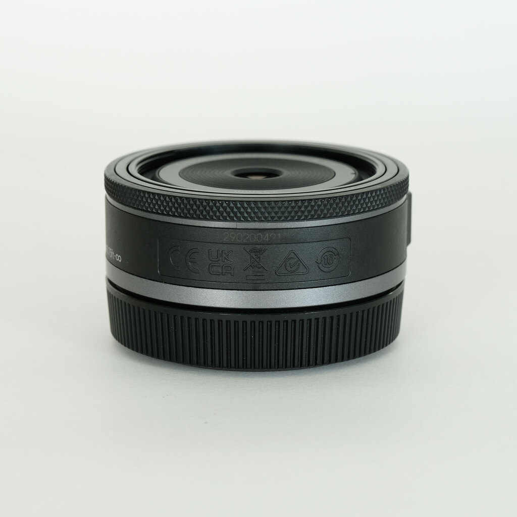 Canon RF28mm F2.8 STM