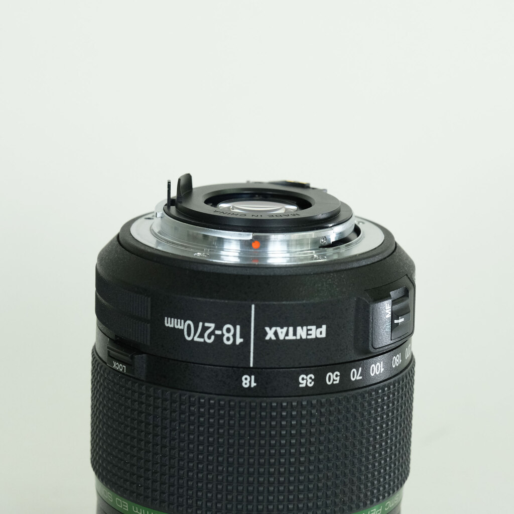 PENTAX smc PENTAX-DA 18-270mmF3.5-6.3ED SDM