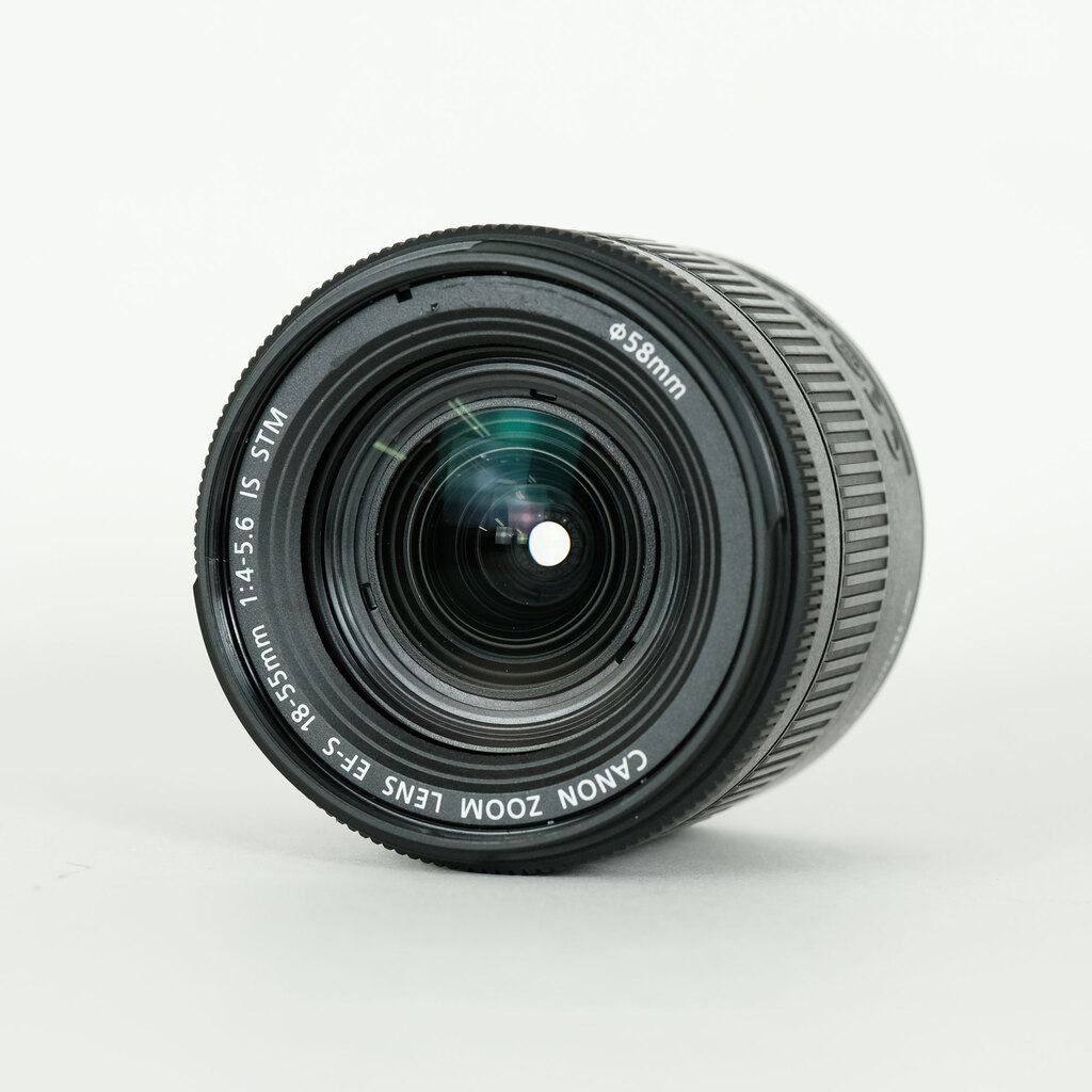Canon EF-S18-55mm F4-5.6 IS STM