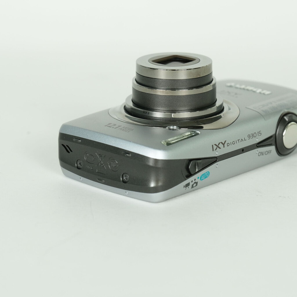 Canon IXY DIGITAL 930IS シルバーの出品 | ONE SCENE（ワンシーン）