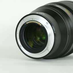 Nikon NIKKOR Z 135mm f/1.8 S Plena