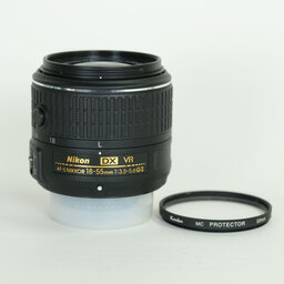 Nikon AF-S DX NIKKOR 18-55mm f3.5-5.6G VR II