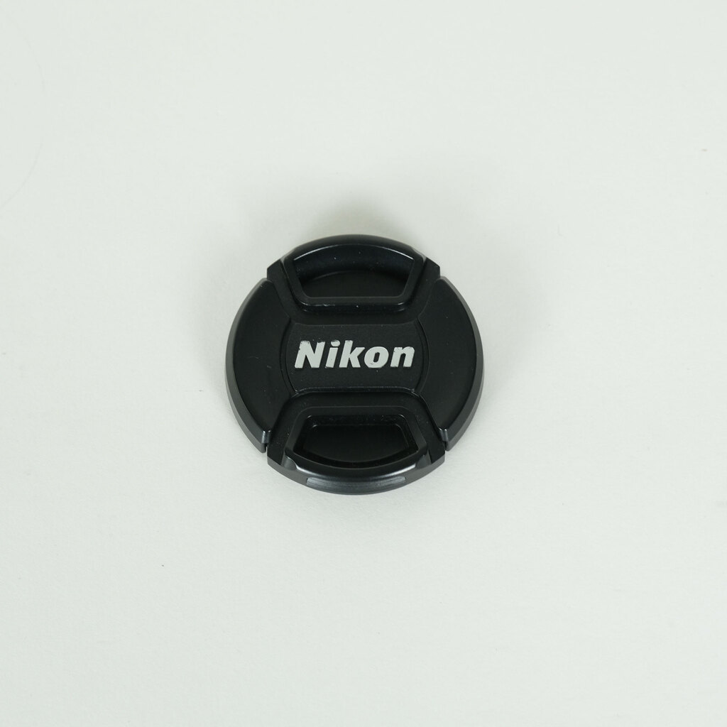 Nikon AF-S DX NIKKOR 18-55mm f3.5-5.6G VR II