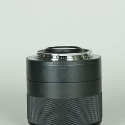 Canon EF-M32mm F1.4 STM
