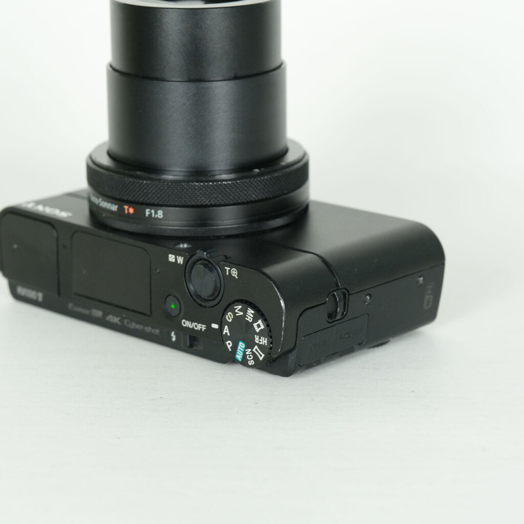 SONY Cyber-shot DSC-RX100M5