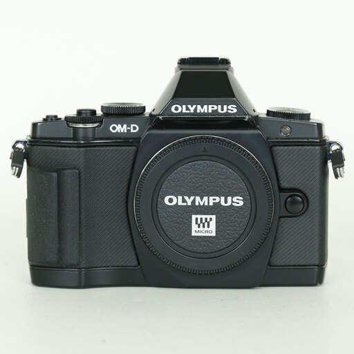 OLYMPUS OM-D E-M5 ボディ ブラック