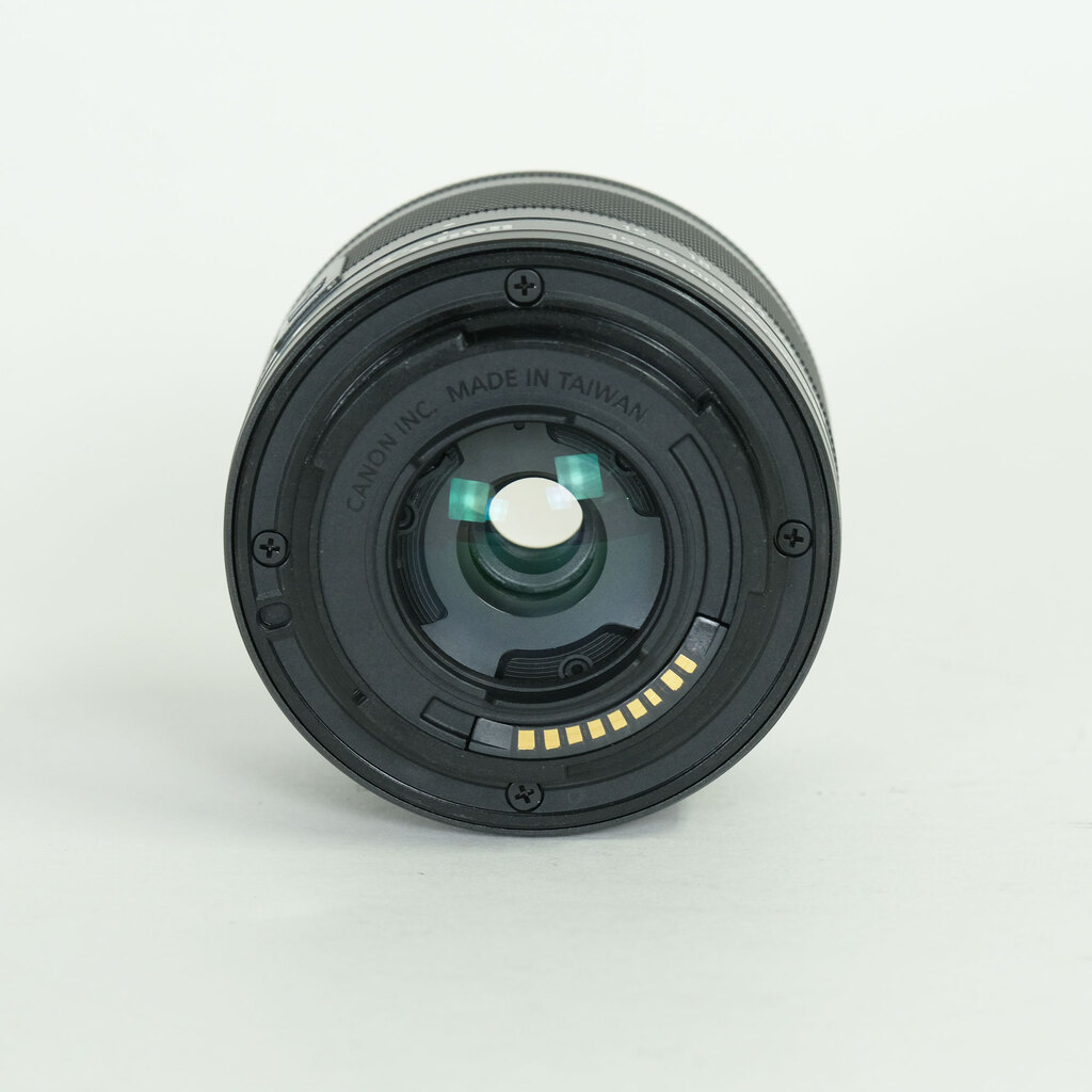 Canon EF-M15-45mm F3.5-6.3 IS STM Canon EF-M15-45mm F3.5-6.3 IS STM