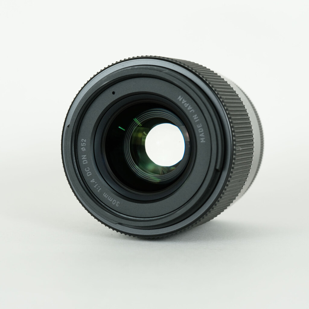 SIGMA 30mm F1.4 DC DN｜Contemporary [フジフイルムX用]