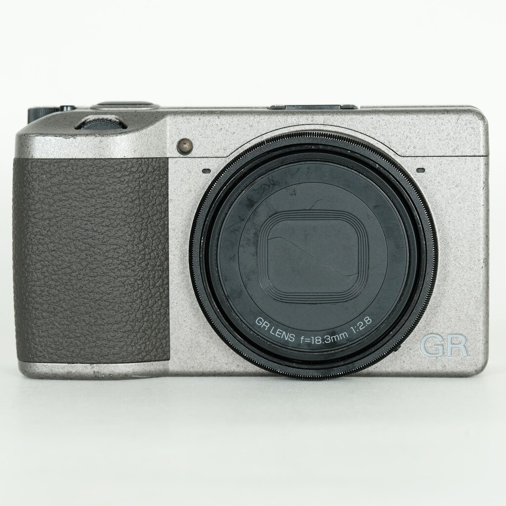 RICOH GR III Diary Editionの出品 | ONE SCENE（ワンシーン）