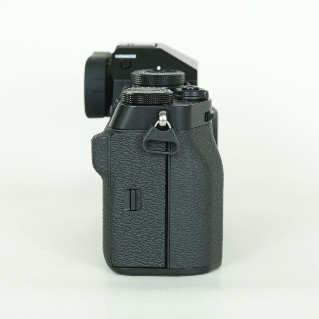 FUJIFILM X-T5