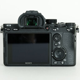 SONY α7 III（ILCE-7M3）