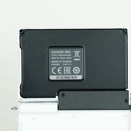 Canon EOS M200 ボディ ホワイト