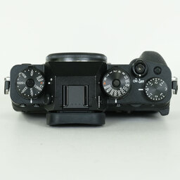 FUJIFILM X-T4 FUJIFILM X-T4