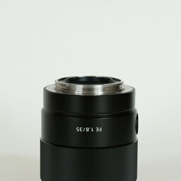 SONY FE 35mm F1.8 SEL35F18F