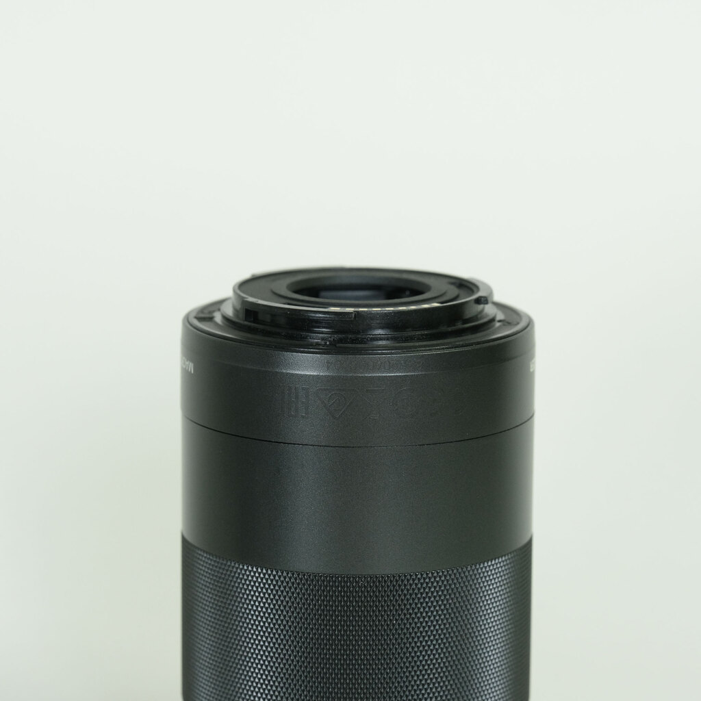 Canon EF-M55-200mm F4.5-6.3 IS STM