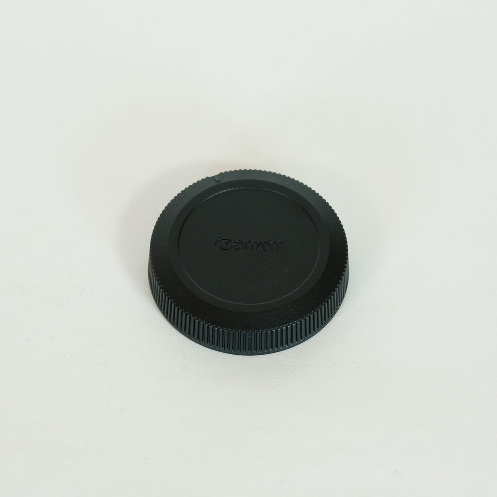 Canon RF16mm F2.8 STM