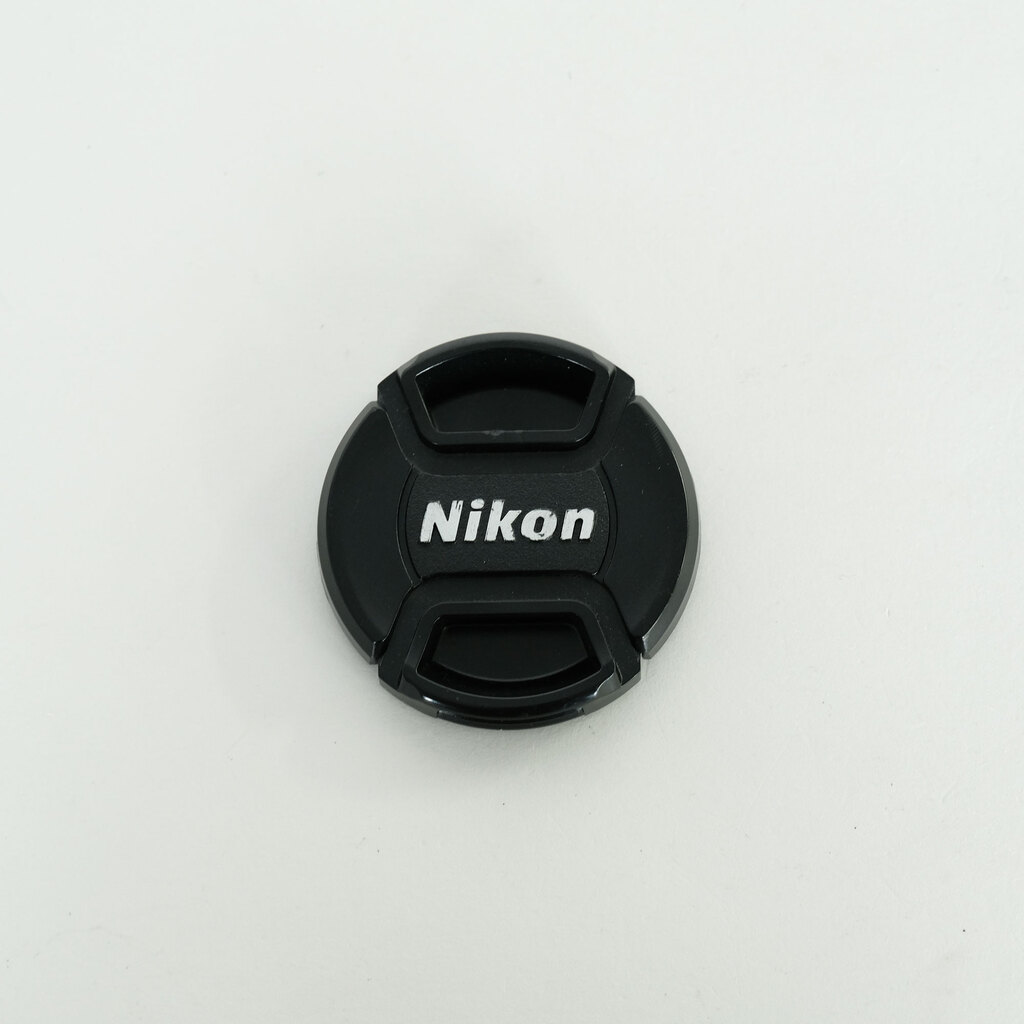 Nikon AF-S DX NIKKOR 18-55mm F3.5-5.6 G VR
