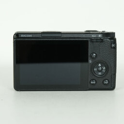 RICOH GR III