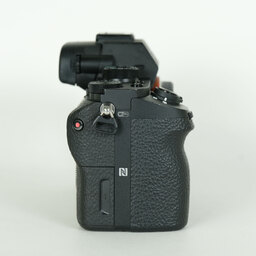 SONY α7 II（ILCE-7M2）