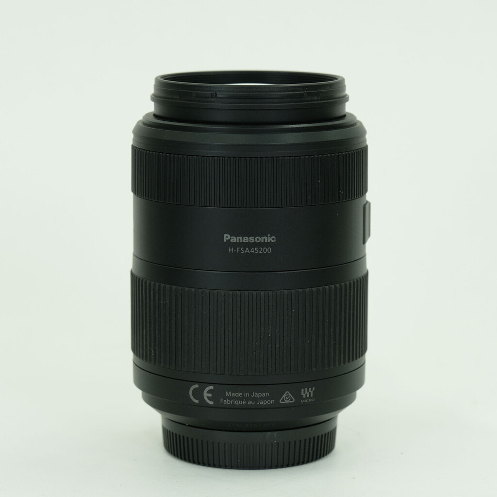 Panasonic LUMIX G VARIO 45-200mm / F4.0-5.6 II / POWER O.I.S. Panasonic LUMIX G VARIO 45-200mm / F4.0-5.6 II / POWER O.I.S.