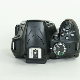 Nikon D3400