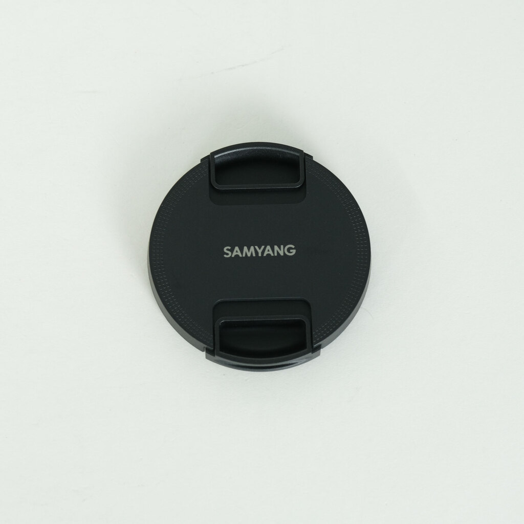 SAMYANG AF 24mm F1.8 FE (ソニーE用)の出品 | ONE SCENE(ワンシーン) SAMYANG AF 24mm F1.8 FE (ソニーE用)の出品 | ONE SCENE(ワンシーン)
