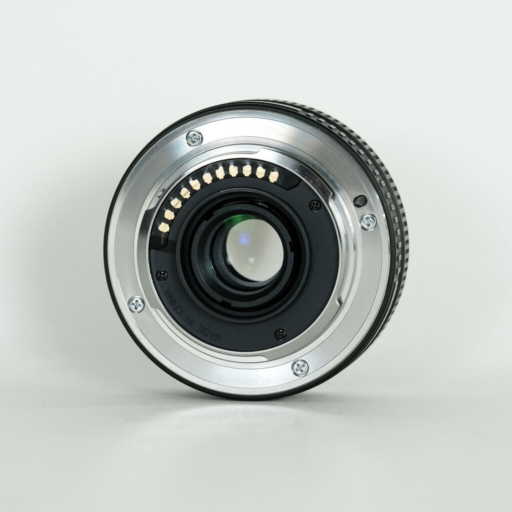 OLYMPUS M.ZUIKO DIGITAL 17mm F2.8 シルバー