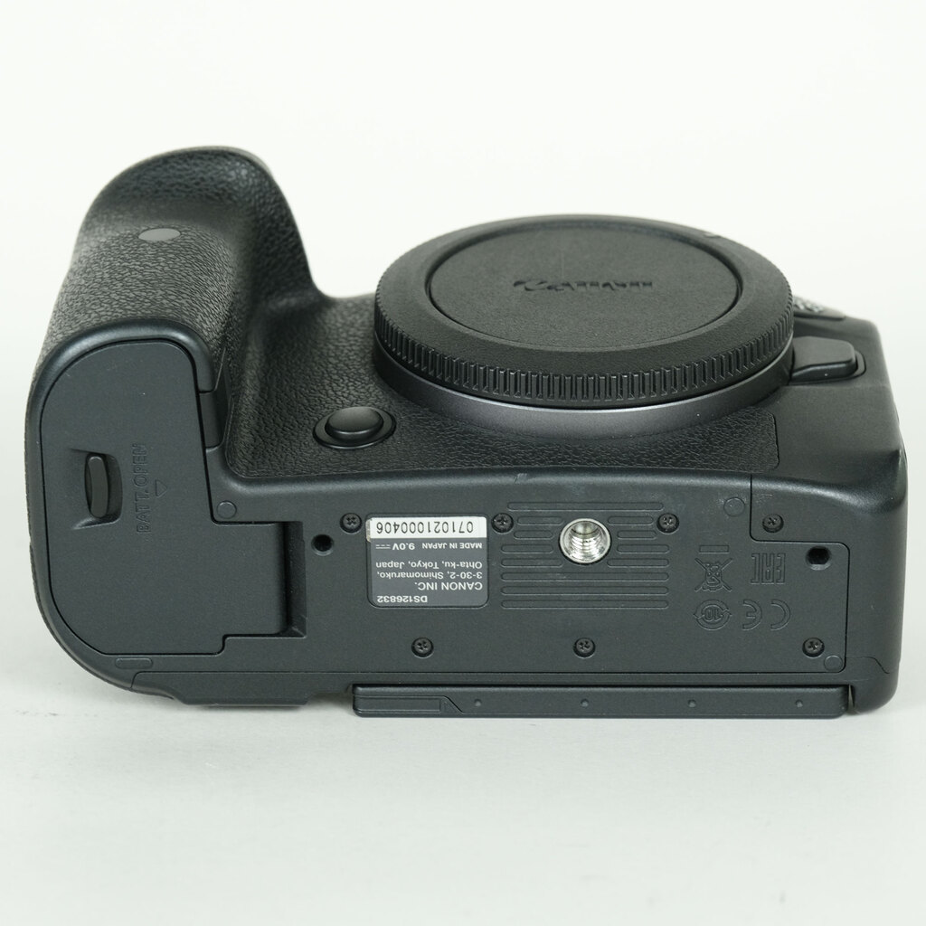 Canon EOS R6