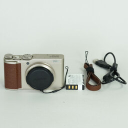 FUJIFILM XF10 シャンパンゴールド