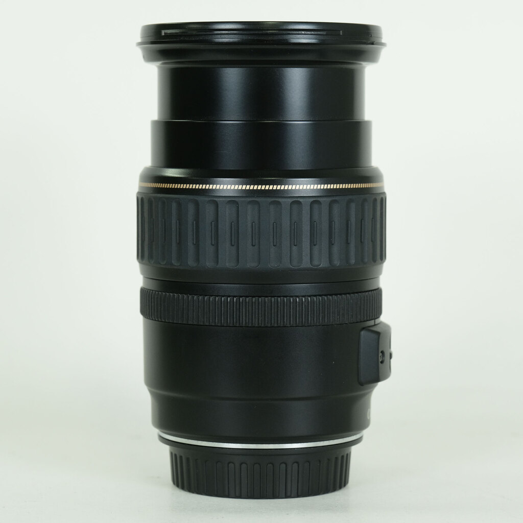 Canon EF28-135mm F3.5-5.6 IS USM Canon EF28-135mm F3.5-5.6 IS USM