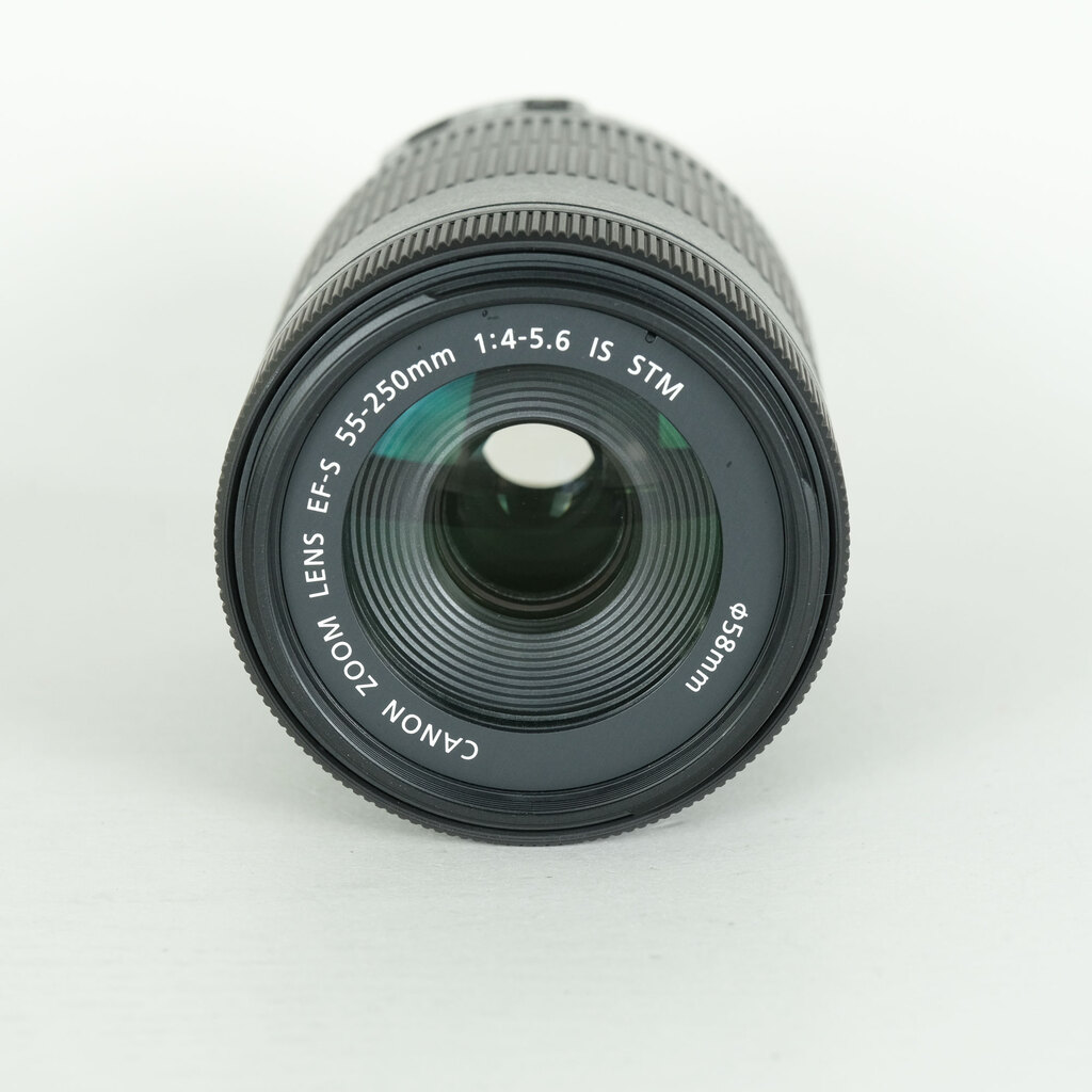 10月1日限定価格♪Canon EF-S 55-250mm IS CANON EF-S55-250mm F4-5.6
