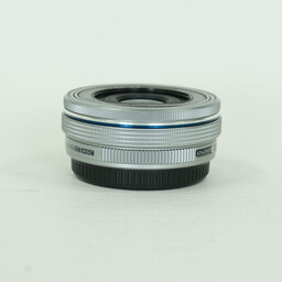 OLYMPUS M.ZUIKO DIGITAL ED 14-42mm F3.5-5.6 EZ シルバー