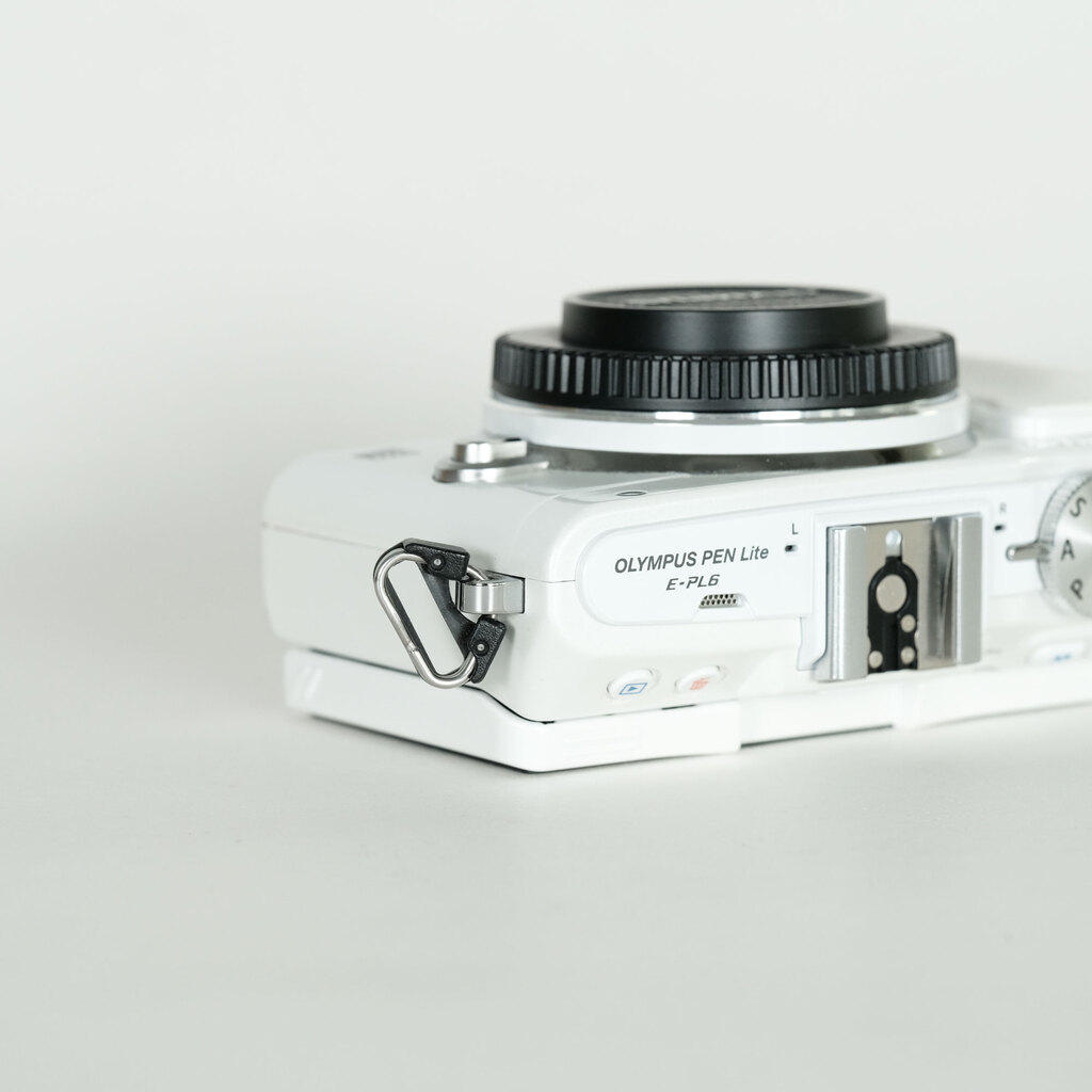 OLYMPUS PEN Lite E-PL6 ボディ ホワイト