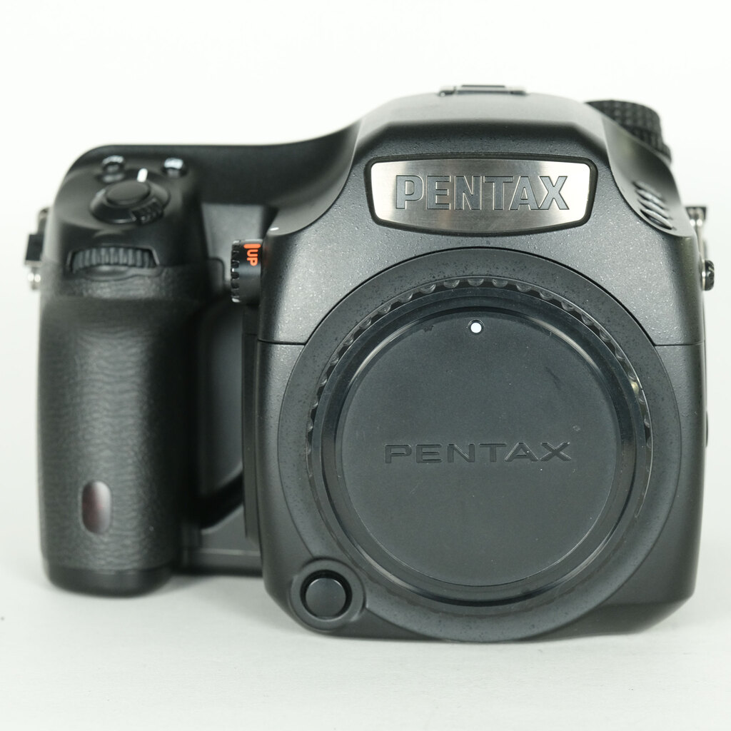 価格.com - ペンタックス PENTAX KP ボディ 価格比較