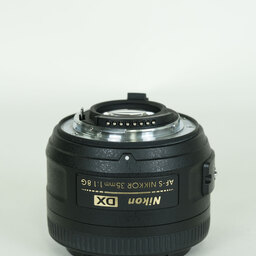 Nikon AF-S DX NIKKOR 35mm f/1.8G