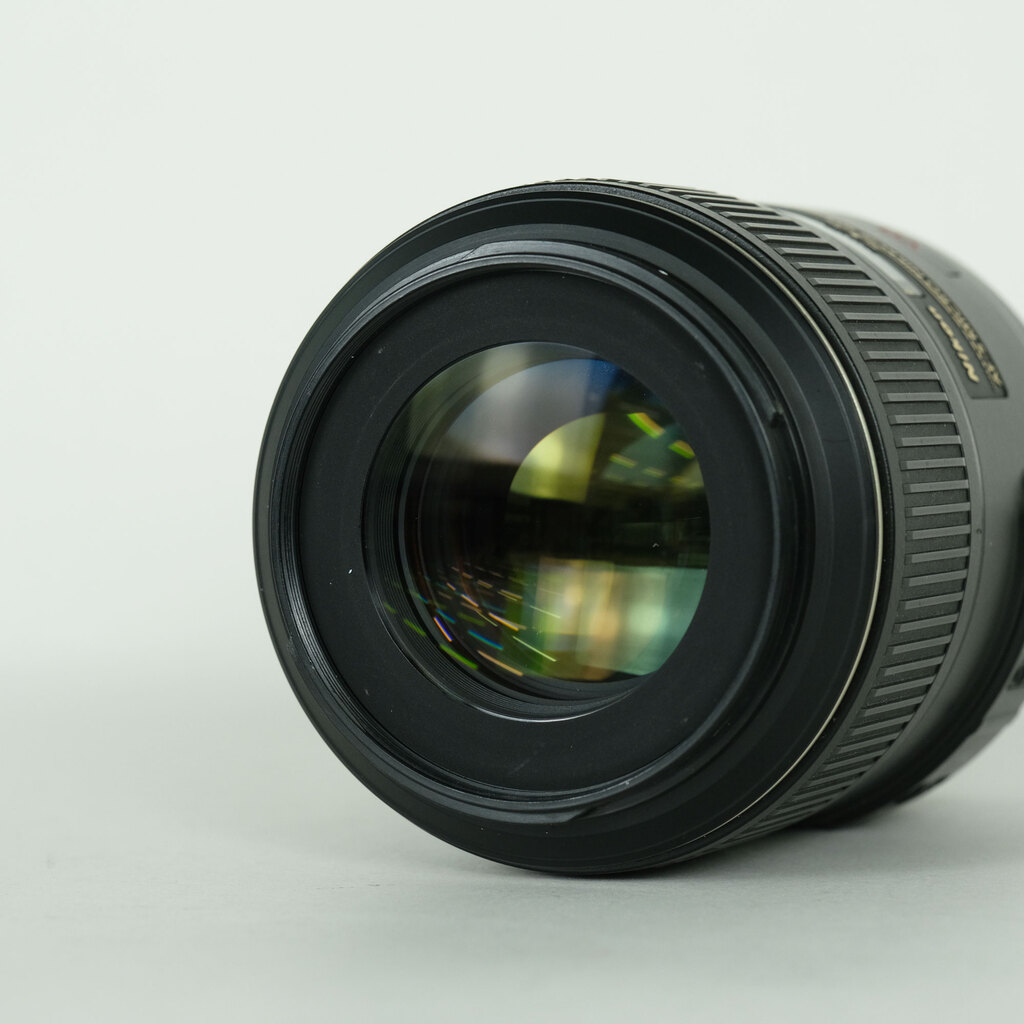 Nikon AF-S VR Micro-Nikkor 105mm f/2.8G IF-EDの出品 | ONE SCENE